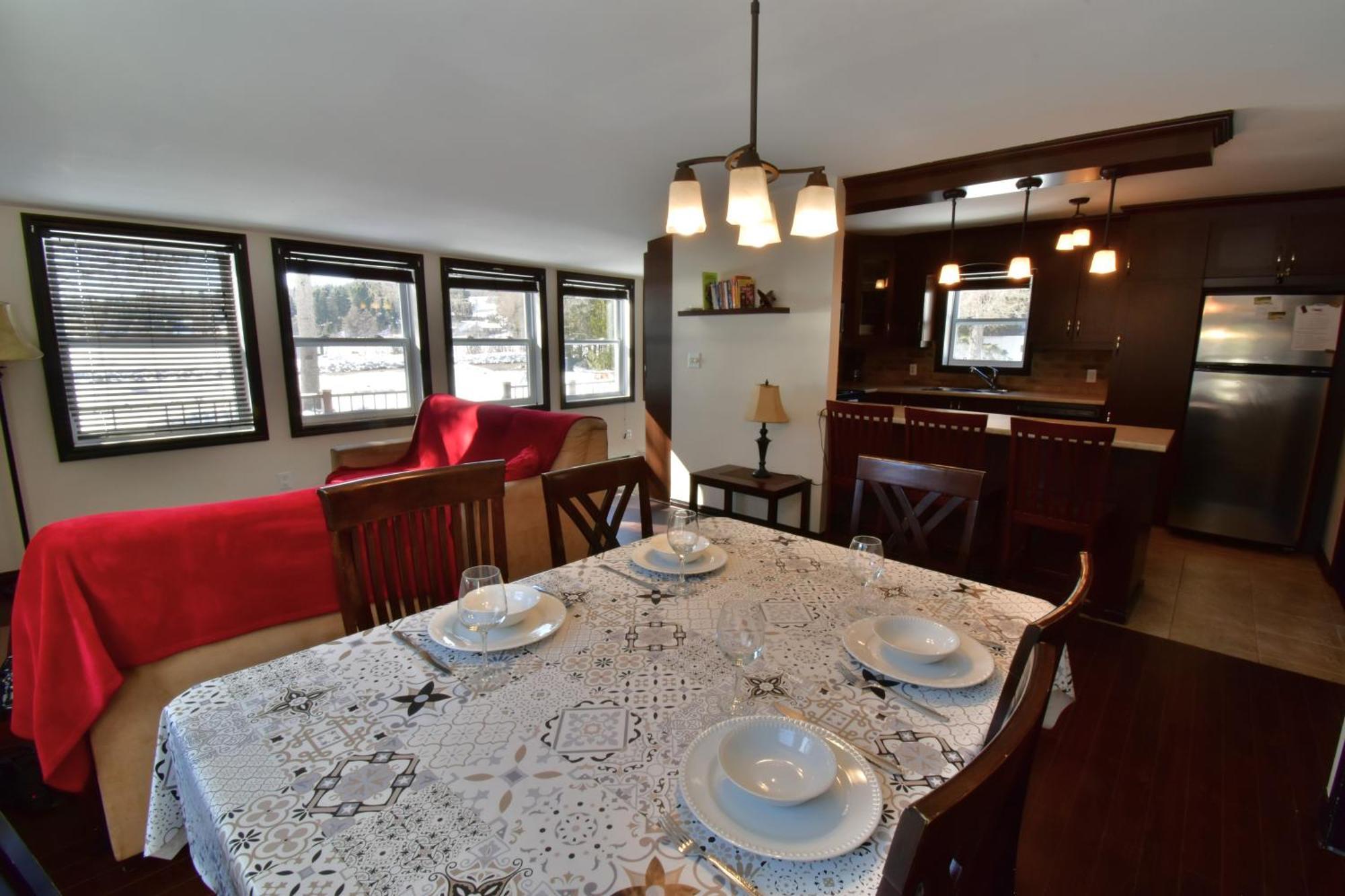 Sainte-Lucie-de-Doncaster Emme Chalets מראה חיצוני תמונה