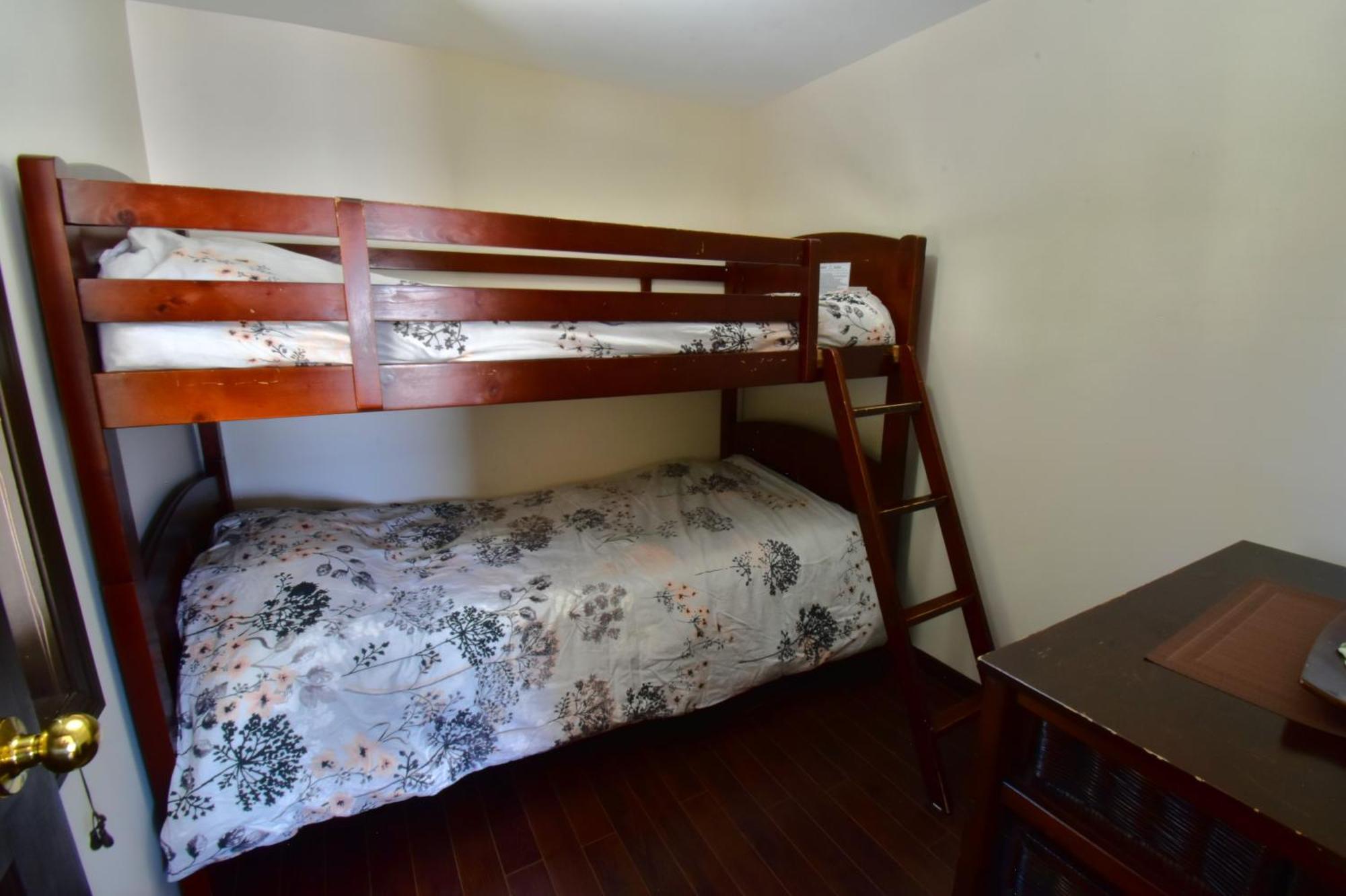 Sainte-Lucie-de-Doncaster Emme Chalets מראה חיצוני תמונה
